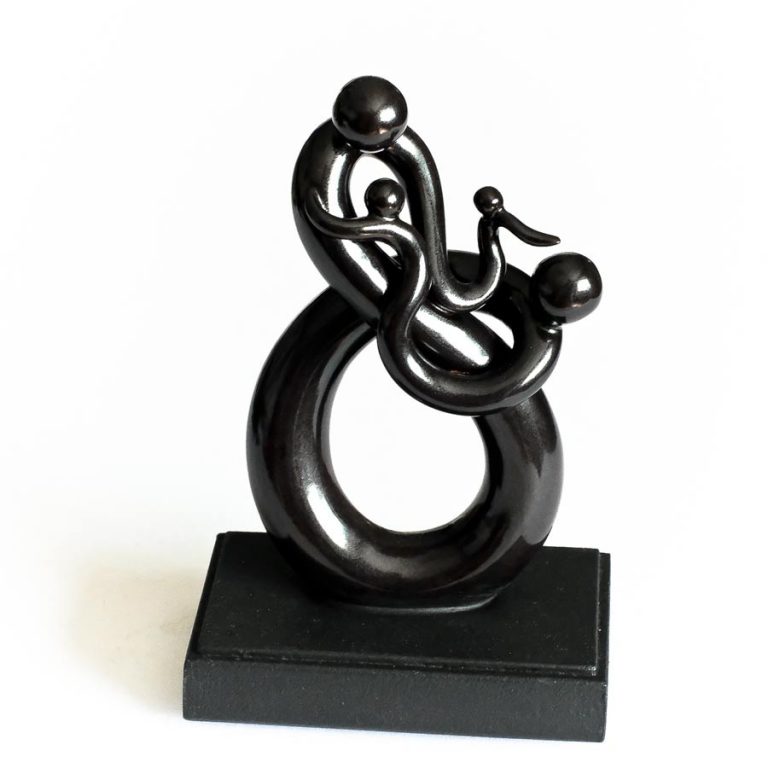 SP-Family-of-Four-(3)-Joseph Chiang Sculpture